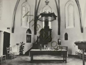 Sellingen - Interieur 14e eeuwse N.H. Kerk [KRST007-7241