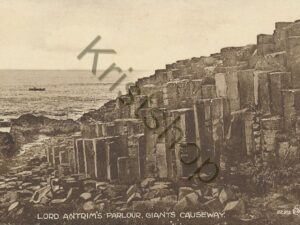 Giants Causeway - Lord Antrim's Parlour [KRST007-7755