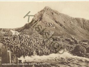 Giants Causeway - Horizontal Pillars [KRST007-7756