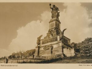 Das Nationaldenkmal [KRST008-0068