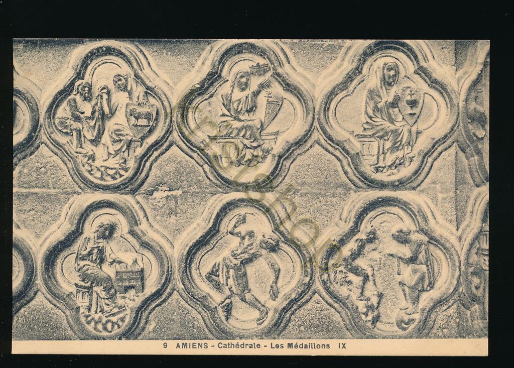 KRST008-1050_0.jpg Amiens - Cathédrale - Les Médaillons [KRST008-1050