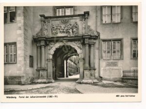 Würzburg - Portal der Julius-Universitat - Phot Rolf Kellner - mit sonderstempel [KRST008-1744