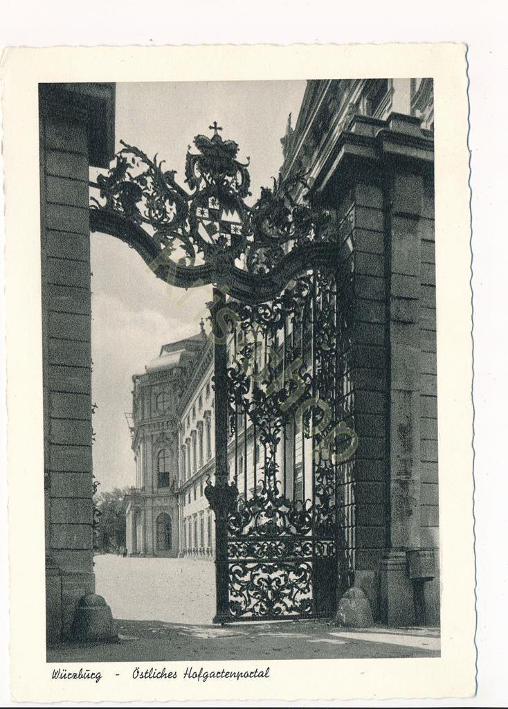 KRST008-1772_0.jpg Würzbürg - Ostliches Hofgartenportal [KRST008-1772