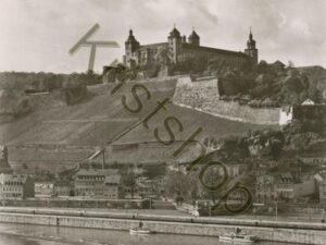 Würzburg - Festung Marienberg [KRST008-1864)