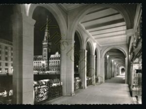 Hamburg - Alsterarkaden und Rathaus [KRST008-2517