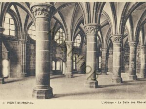 Mont StMichel - L'Abbaye - La salle des Chevaliers [KRST008-3600