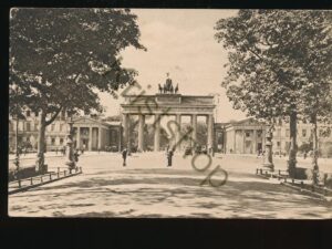 Berlin - Brandenburger Tor [KRST008-3649