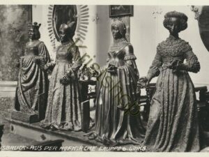 Innsbruck - Aus der Hofkirche Gruppe Links [KRST008-4262