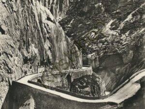 Teufelsbrücke [KRST008-4454