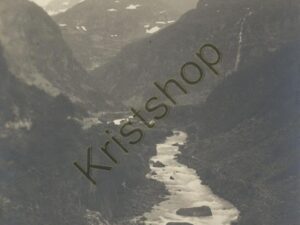 Ogn - Vatnehalsen seet fra Flomsdalen [KRST008-4996
