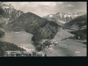 Leopoldsteinersee mit Pfaffenstein u Blick gegen Eisenerz [KRST008-5335