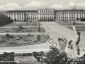 Wien -Schloß Schönbrunn [KRST008-5423