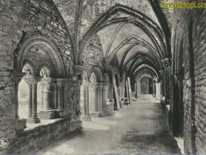Gent - Gaanderij in Sint-Baafsabdij [KRST008-7563