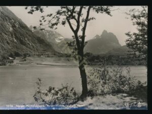 Norge - Romsdalshorn - Vengetindene og Park Hotell [KRST008-7870