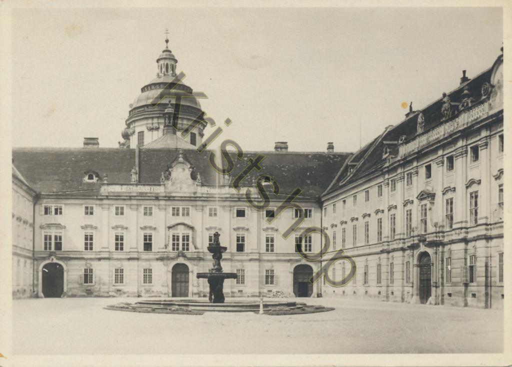 KRST009-0644_0.jpg Melk - Prälaturhof im Stift - No.6 [009-0644