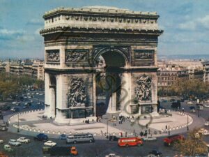 Paris - L'Arc de Triomphe   [009-1174