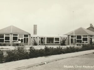Muiden - Christ.Kleuterschool [009-2683