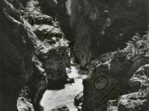 Die Viamalaschlucht bei Thusis [009-3298