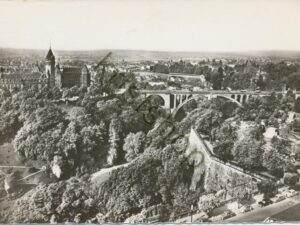 Luxembourg   [009-3361