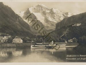 Schiffeinfahrt in Interlaken [009-3872