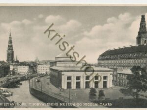 Christiansborg - Thorvaldsens Museum og Nicolai Taarn [009-4468