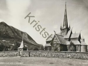Norge - Lom - kirke - Lomseggen [009-4647