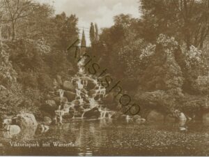 Berlin-Viktoriapark mit Wasserfall [009-5392