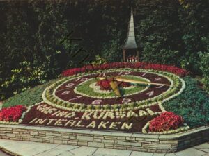 Interlaken - Blumenuhr beim Kursaal   [009-6194