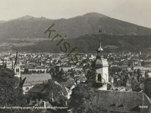Innsbruck von Hötting gegen Patschkotl u. Glungezer   [009-6738