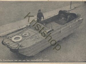 De Canadezen met een van hun voortreffelijke wapens - foto C. Kramer [009-7035