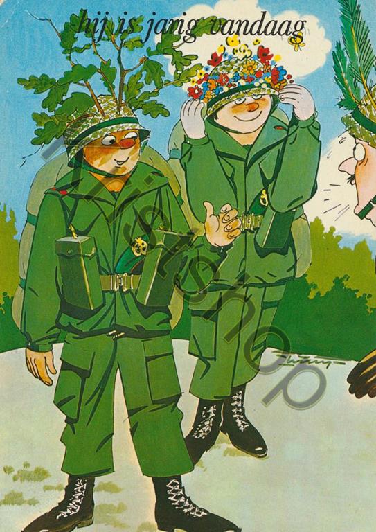 KRST009-7070_0.jpg Militair humor - hij is vandaag jarig [009-7070