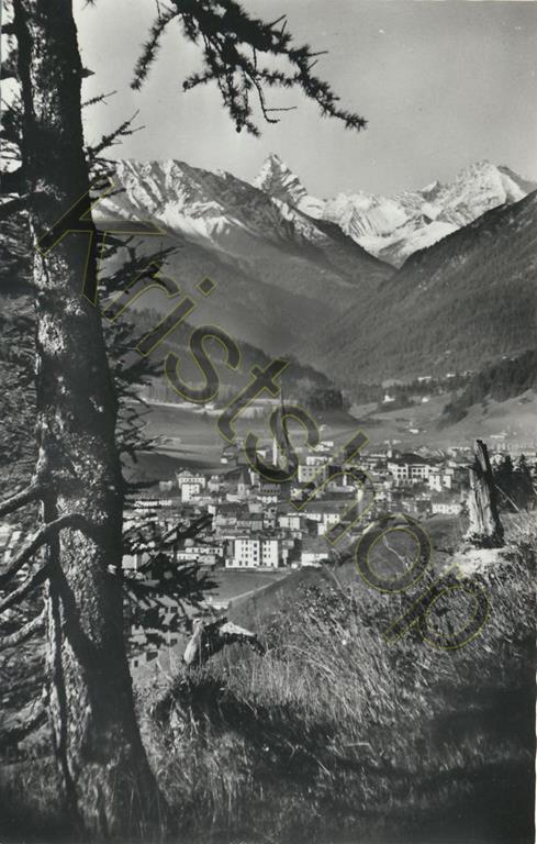 KRST009-7150_0.jpg Davos-Platz mit Tinzenhorn [009-7150