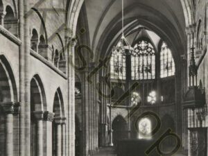 Münster zu Basel - Mittelschiff gegen Chor [009-7273