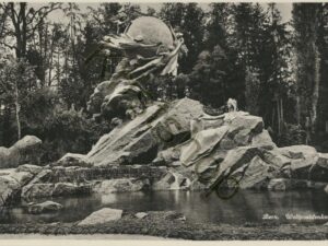 Bern - Weltpostdenkmal   [009-7356