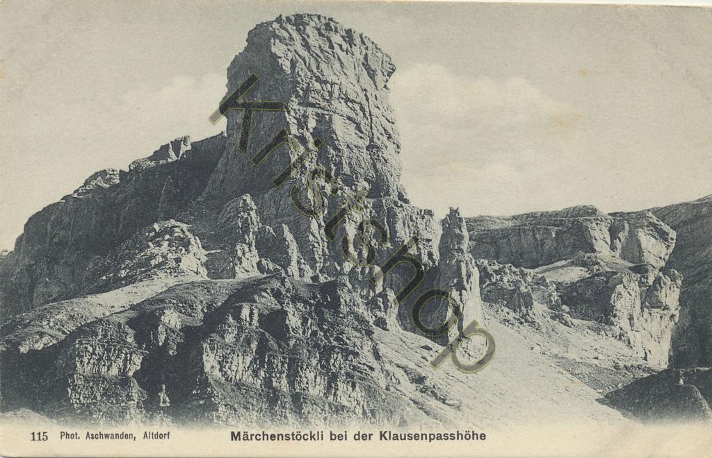 KRST009-7395_0.jpg Märchenstöckli bei Klausenpasshöhe [009-7395