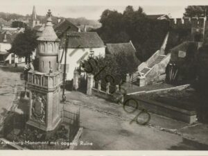 Valkenburg - Monument [009-7559