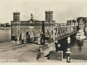 Kampen - oude Ijsselbrug (gekraakt bij postzegel) [KRST009-8136