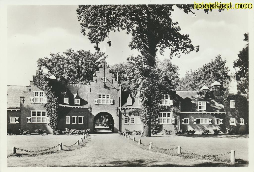 KRST009-8217_0.jpg Doorn - Huis-Doorn - Poortgebouw [KRST009-8217