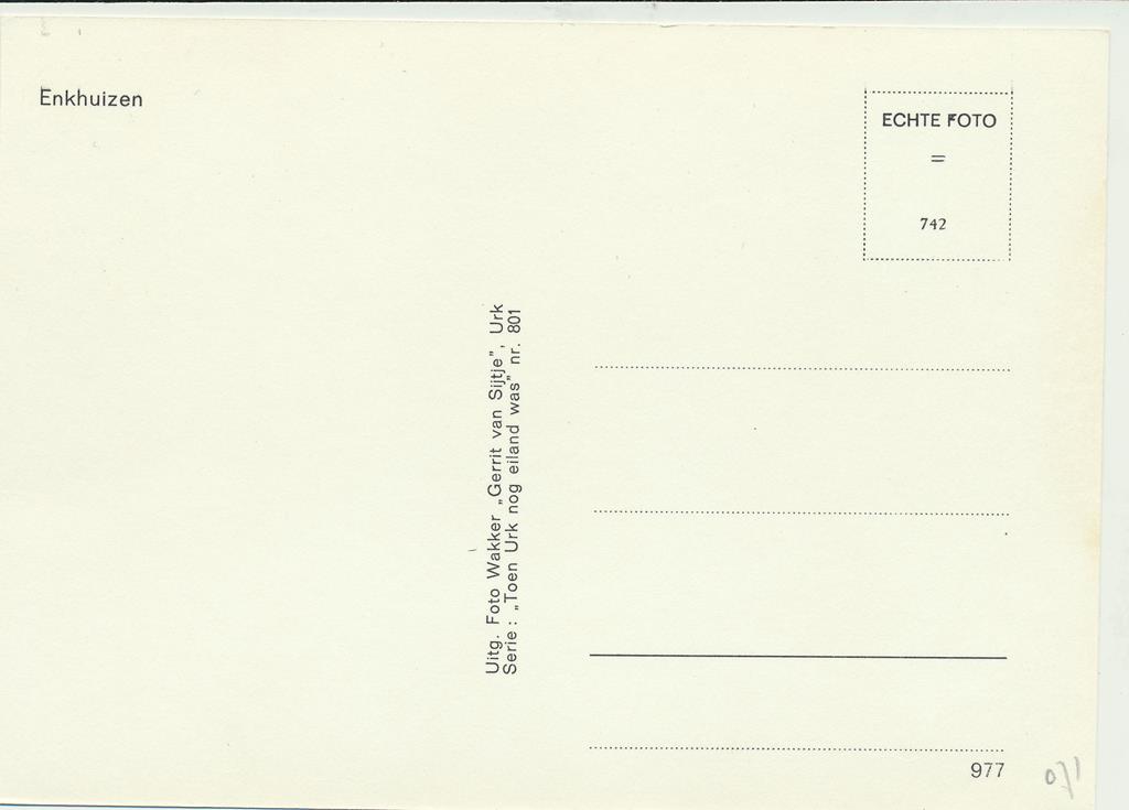 KRST009-8271_1.jpg Enkhuizen - drogende netten [KRST009-8271 - Afbeelding 2