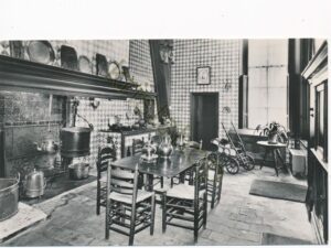 Zwolle - Provinciaal Overijssels Museum - Kamer 5 - Keuken [KRST009-8324