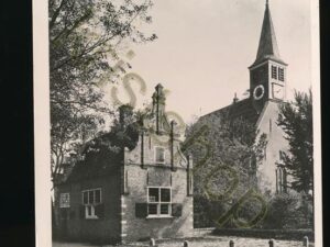 Schoorl - Raadhuis en Ned.Herv.Kerk [KRST009-8384