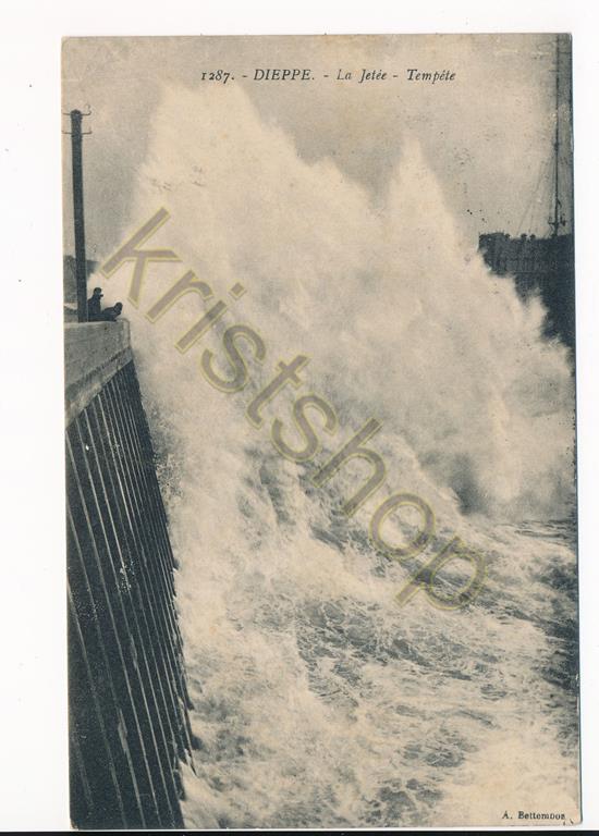 KRST010-0342_0.jpg Dieppe - La Jetée - Tempéte [010-0342