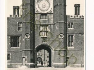 Hampton Court Palace - The Clock Tower [010-1985