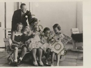 Ned Kon familie Koninklijk Gezin - Foto-techn Dienst ANEP [010-2211