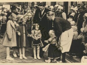 Ned Kon familie Marken - Kon Familie op bezoek  [010-2226