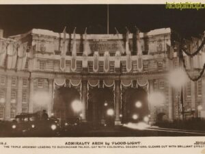 Admiralty Arch by Flood light - London [010-2930