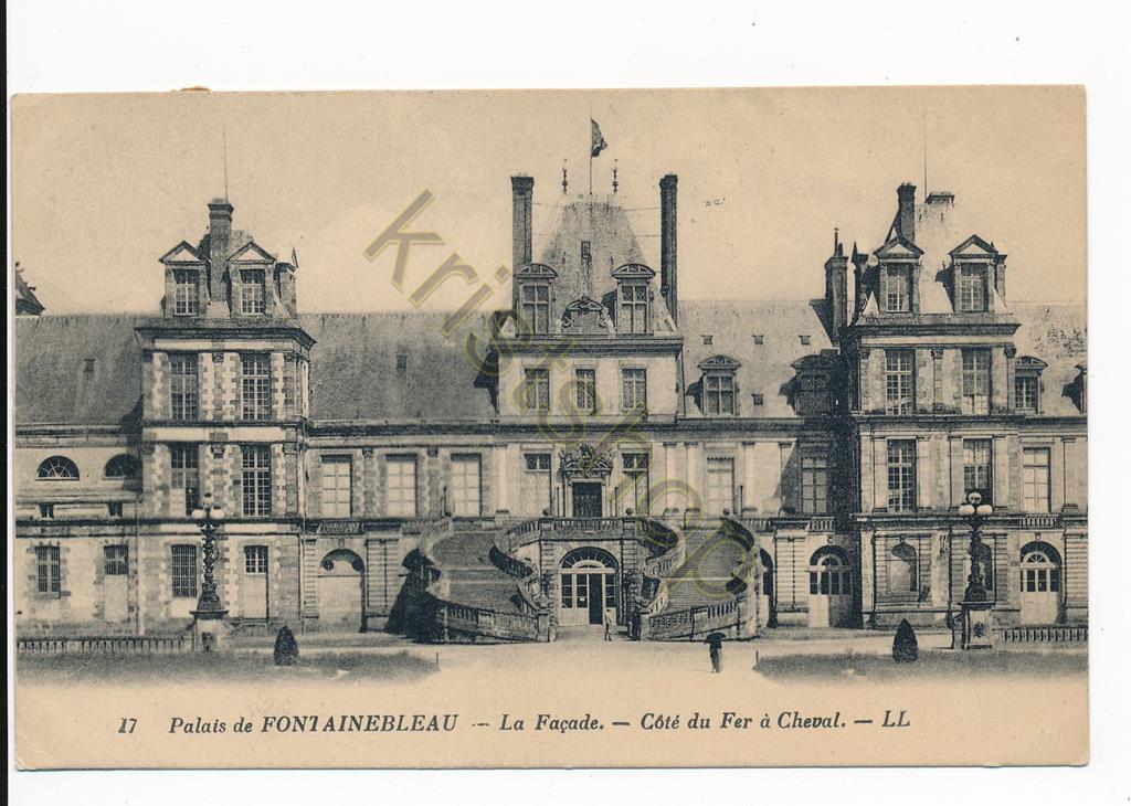 KRST010-3366_0.jpg Palais de Fontainebleau - La façde [010-3366