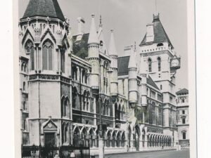 The Law Courts - London [010-3750
