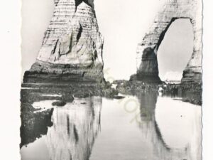 Etretat - La Porte d'Aval [010-3784