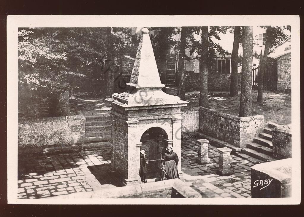 KRST010-3818_0.jpg Carnac - Fontaine de Saint Cornely [010-3818